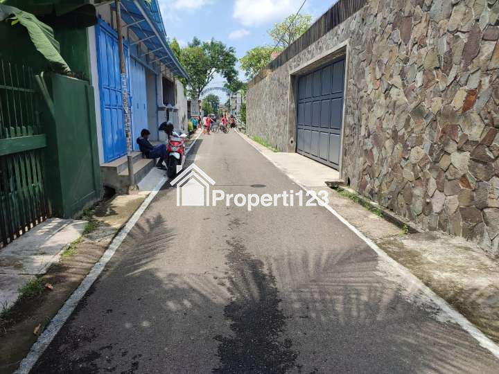 Di jual rumah hitung tanah di jalan Singosari Nusukan solo - 5