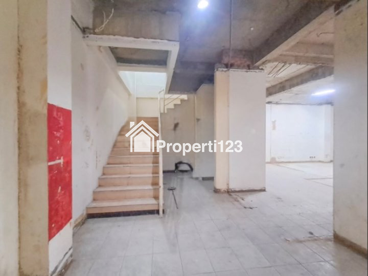 Dijual Murah Dibawah Njop Gedung di Satrio Karet Kuningan Jakarta Selatan - 5