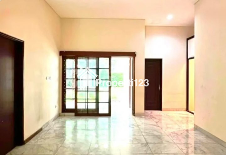 Dijual Rumah Dekat Taman di Jalan Sukabumi Menteng Jakarta Pusat - 3