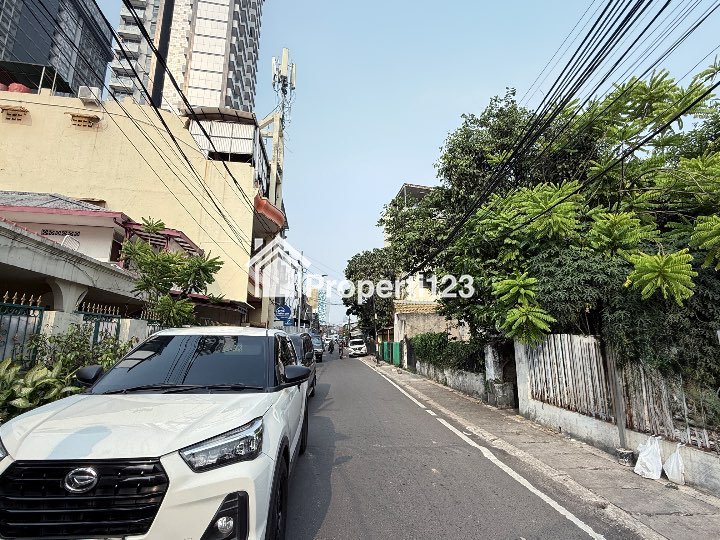 Dijual Rumah Hitung Tanah di Kebon Sirih Menteng Jakarta Pusat - 3