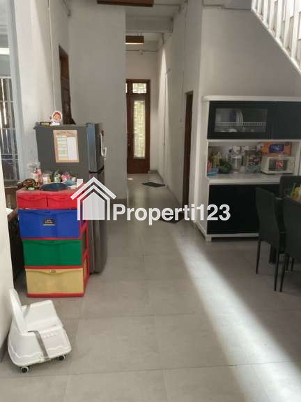 Rumah Siap Huni Jalan Cempaka Putih Timur Jakarta Pusat - 5