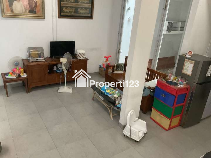 Rumah Siap Huni Jalan Cempaka Putih Timur Jakarta Pusat - 3