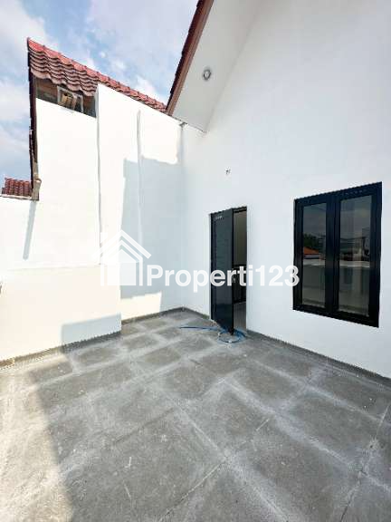 Rumah 3LT dekat RSUD Matraman Utan Kayu Jakarta Timur - 7