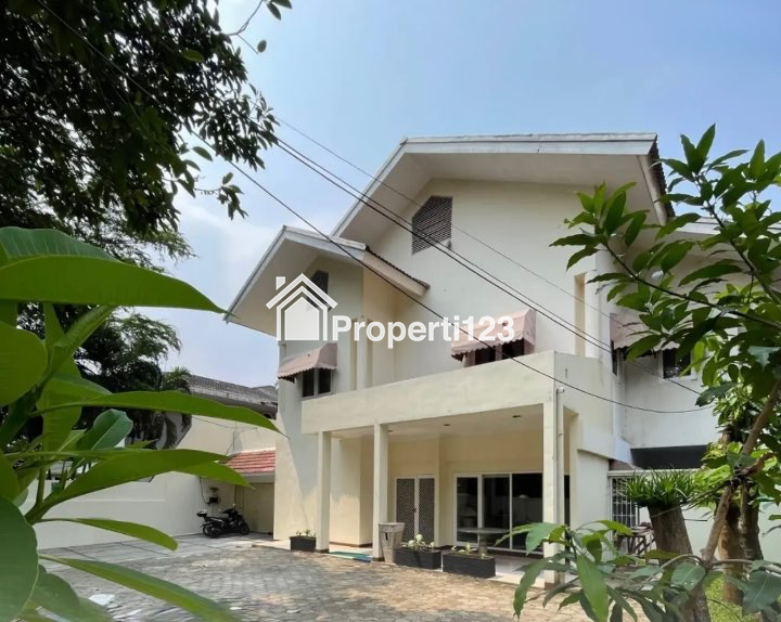 Dijual Rumah Mewah di Rasamala Menteng Dalam Jakarta Selatan - 8