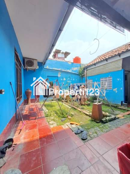 Rumah second strategis di Beji Depok - 7