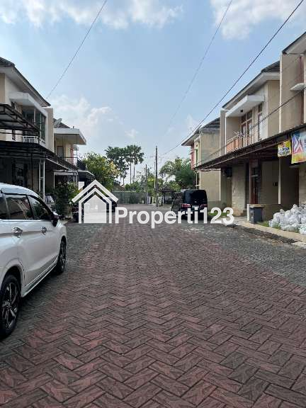 Di jual rumah di pondok permai dekat KFC kartosuro solo - 2
