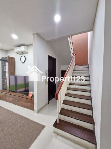 Rumah Hadap Taman Perumahan Pulo Gebang Kirana Jakarta Timur - 8