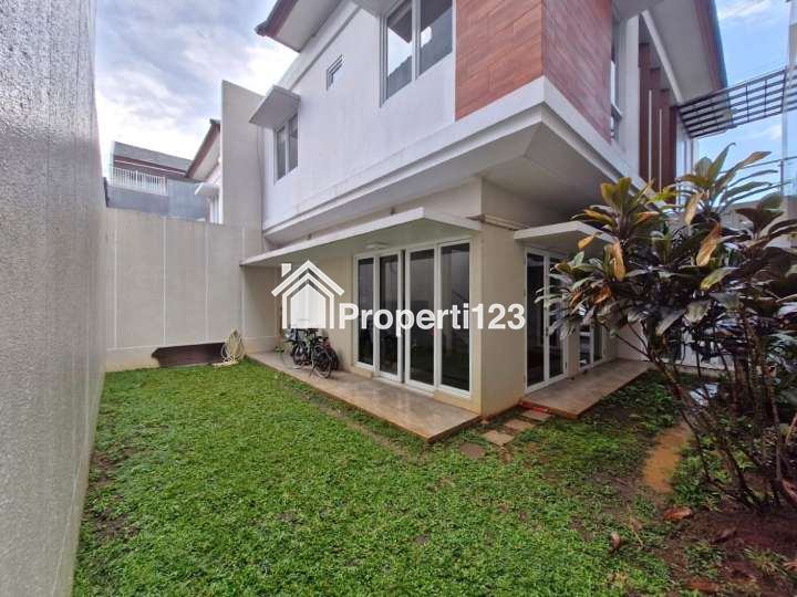 Rumah Hadap Taman Perumahan Pulo Gebang Kirana Jakarta Timur - 19
