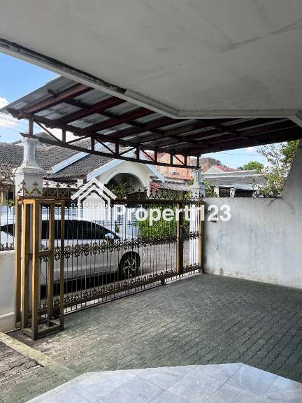 Di jual rumah di fajar indah solo - 2