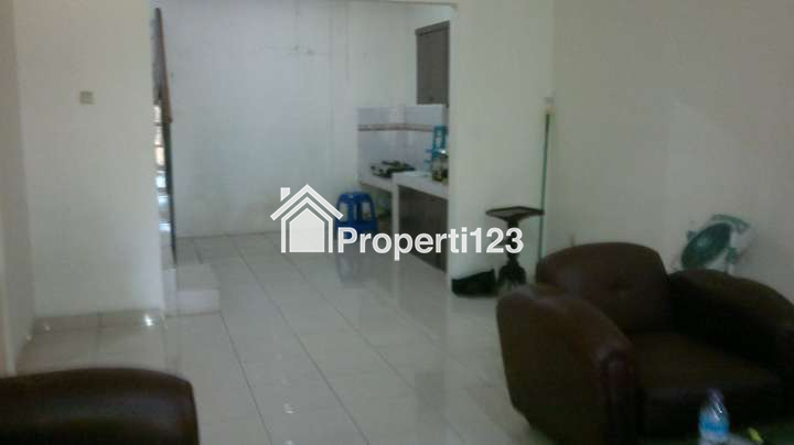 DISEWAKAN RUMAH DI KOTA WISATA CIBUBUR VANCOUVER UB 7 - 5