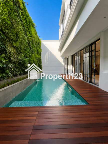 Dijual Rumah di Jl. Panglima Polim, Kebayoran Baru, Jakarta Selatan - 10