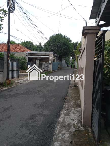 Di Jual Rumah Strategis Dekat Stasiun MRT Fatmawati - 3