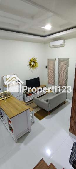Rumah second 2 lantai murah siap huni lokasi strategis dirangkapan jaya,Depok - 3