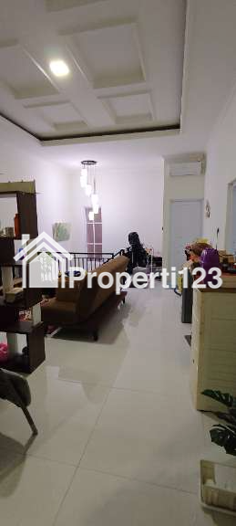 Rumah second 2 lantai murah siap huni lokasi strategis dirangkapan jaya,Depok - 10