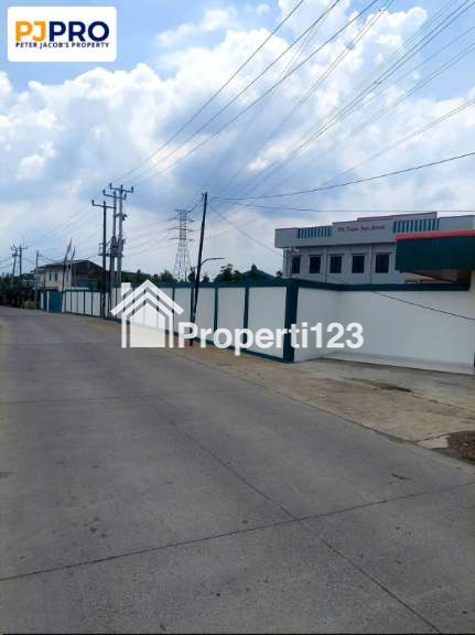 Dijual Gudang dan Tanah Zona Kuning di Jalan Cilangkara Bekasi - 2
