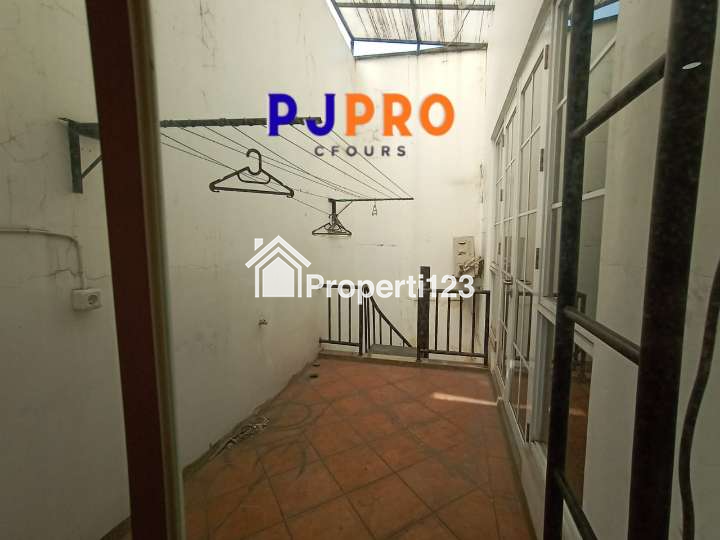 Dijual Cepat Rumah Siap Huni di The Royal Residence Jakarta Timur - 5