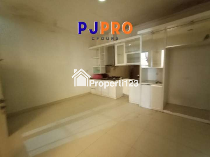Dijual Cepat Rumah Siap Huni di The Royal Residence Jakarta Timur - 3