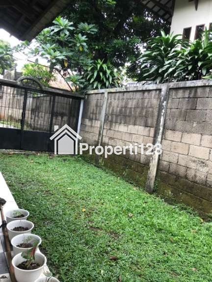 Di Jual Rumah Cirendeu - 11