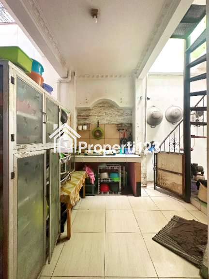 Dijual Rumah Second Strategis di Malaka Duren Sawit Jakarta Timur - 6