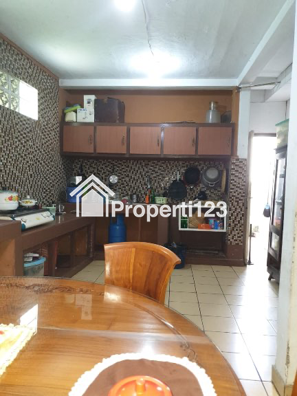 Rumah Belakang Balai Sudirman - 3