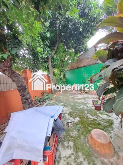 Rumah second murah tanah luas lokasi strategis dibeji Depok - 7