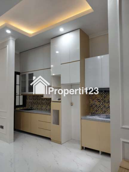 Rumah siap huni lokasi strategis di Griyaloka BSD - 11