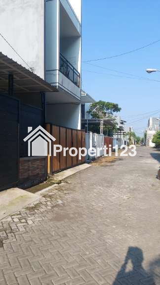 Rumah Siap Huni di Sukolilo Regency Keputih Surabaya Dekat ITS - 2