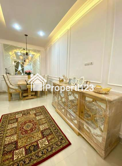 Rumah Mewah Murah 2 Lt. di Cluster Green Garden Serpong 3 BSD Tangerang - 7