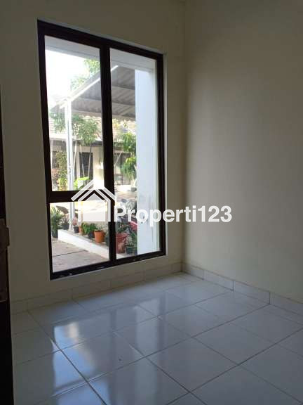 JUAL RUMAH KOMPLEK PERUMAHAN GRAND BATAVIA CLUSTER GARDEN - 3