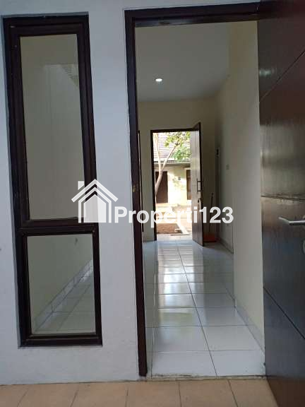 JUAL RUMAH KOMPLEK PERUMAHAN GRAND BATAVIA CLUSTER GARDEN - 3