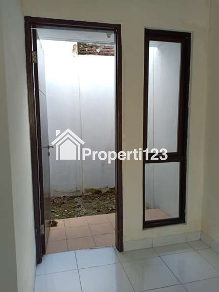 JUAL RUMAH KOMPLEK PERUMAHAN GRAND BATAVIA CLUSTER GARDEN - 5