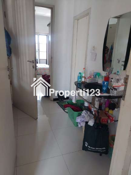 Rumah Semi Furnished Huni Lokasi Tenggilis Surabaya Dekat Raya Jemursari - 3