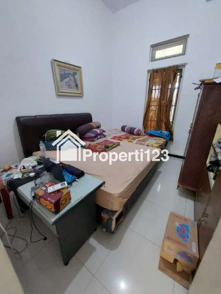 Rumah Semi Furnished Huni Lokasi Tenggilis Surabaya Dekat Raya Jemursari - 7