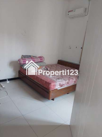 Rumah Semi Furnished Huni Lokasi Tenggilis Surabaya Dekat Raya Jemursari - 9