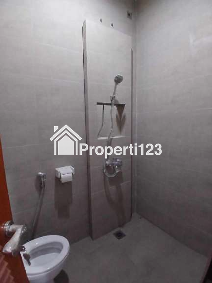 Rumah 2 lantai ada rooftop dalam cluster di Rangkapan Jaya Baru Depok - 10