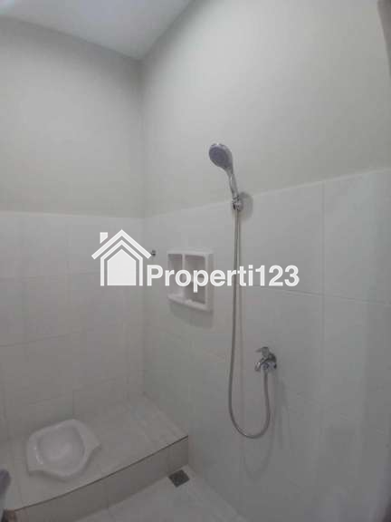 Rumah cluster 2 lantai ada rooftop di Mampang Depok - 11