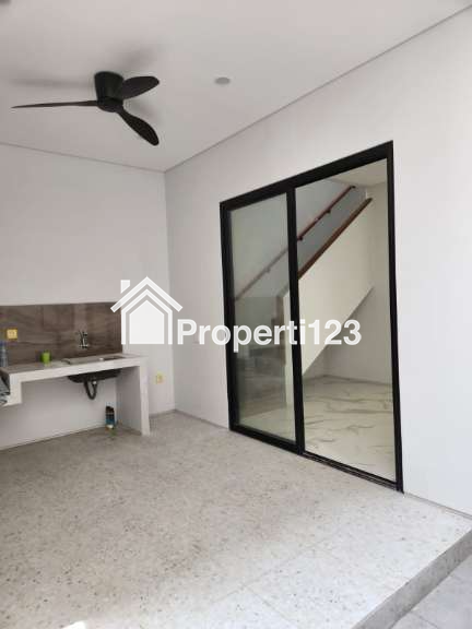 Rumah Baru Minimalis Modern Lokasi Pandugo Rungkut Surabaya Timur - 5