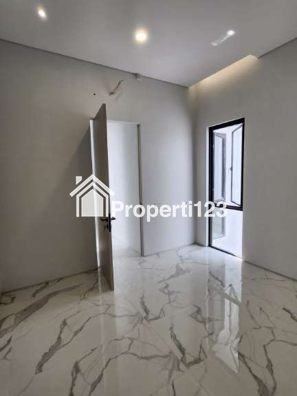 Rumah Baru Minimalis Modern Lokasi Pandugo Rungkut Surabaya Timur - 6