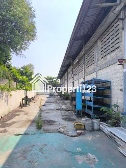 Gudang Ex Pabrik Jalan Raya Setu Dekat Kawasan MM2100 Cibitung - 16