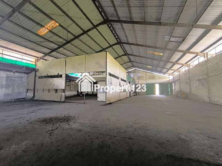 Gudang Ex Pabrik Jalan Raya Setu Dekat Kawasan MM2100 Cibitung - 6