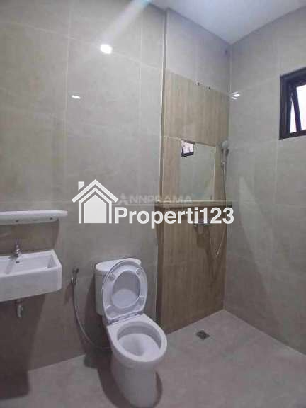 Rumah 2 lantai ada rooftop dalam cluster di  Mampang Depok - 5