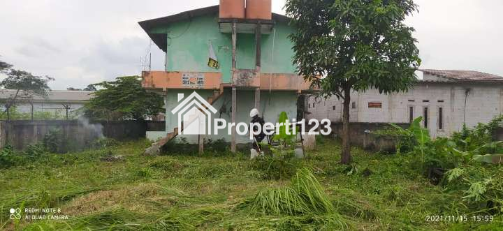 Dijual Murah Tanah Beserta Bangunan Kosong 2 Lt. Ex. Rumah Kost 40 Kamar di Balaraja Tangerang - 2