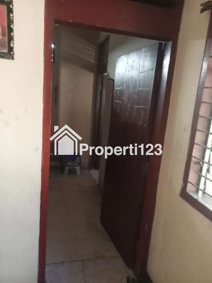 Dijual Rumah berikut tanah yang luas di Jl Kenanga V Kel Genuk, Ungaran - 10