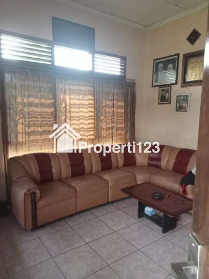 Dijual Rumah berikut tanah yang luas di Jl Kenanga V Kel Genuk, Ungaran - 8