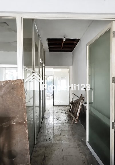 Dijual Dibawah Njop Bangunan di Soepomo Tebet Jakarta Selatan - 3