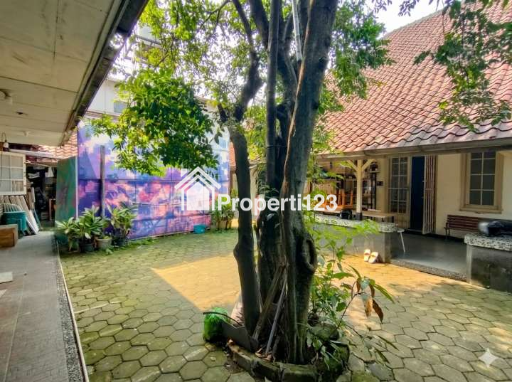 Jual Rumah Mewah Hook Luas 988m² di Sayap Ahmad Yani Dekat Kosambi Bandung – Parkir 15 Mobil! - 6
