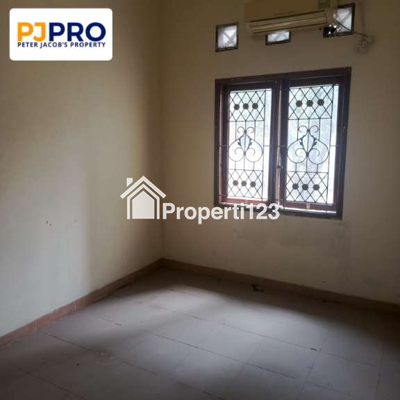 Dijual Rumah Siap Huni Harga Murah Posisi Hook di Harapan Indah 1 Bekasi - 13