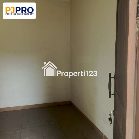 Dijual Rumah Siap Huni Harga Murah Posisi Hook di Harapan Indah 1 Bekasi - 6