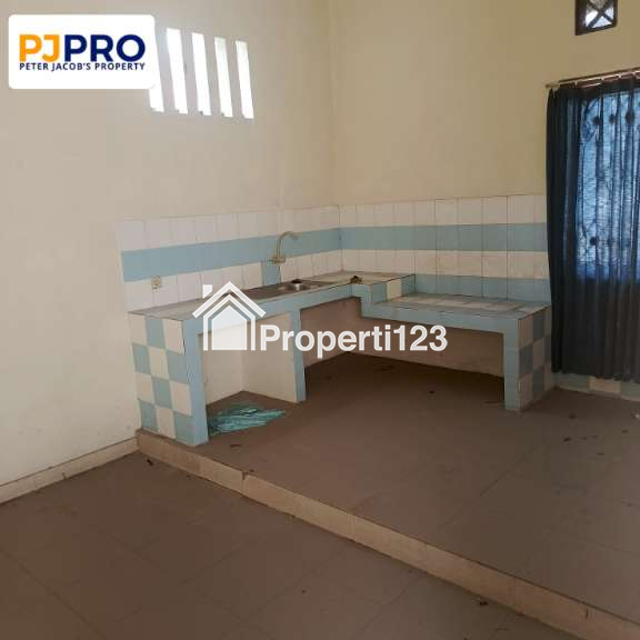 Dijual Rumah Siap Huni Harga Murah Posisi Hook di Harapan Indah 1 Bekasi - 17