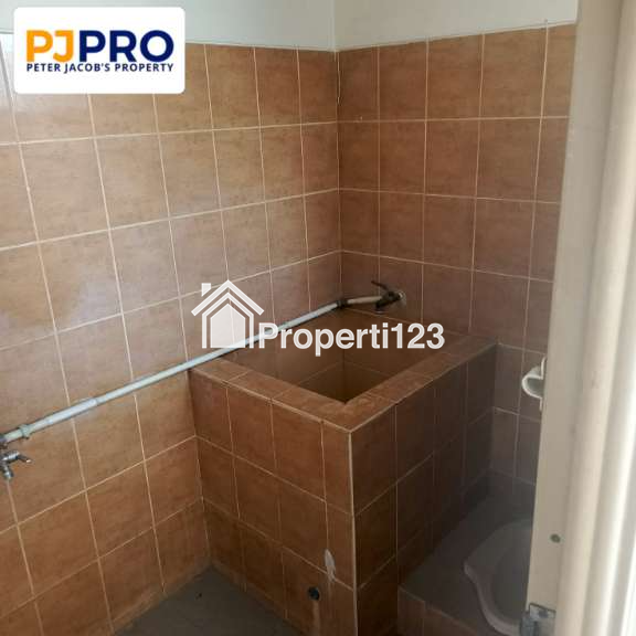 Dijual Rumah Siap Huni Harga Murah Posisi Hook di Harapan Indah 1 Bekasi - 16